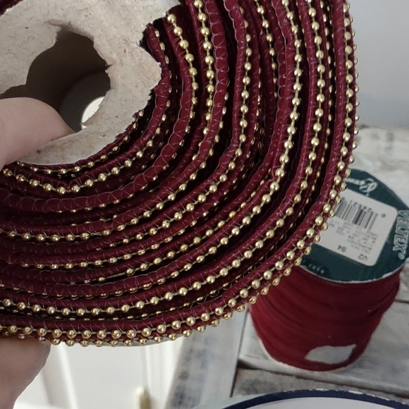 LARGE Bundle Burgundy Velvet Ribbon & Bows - Picture 8 of 12